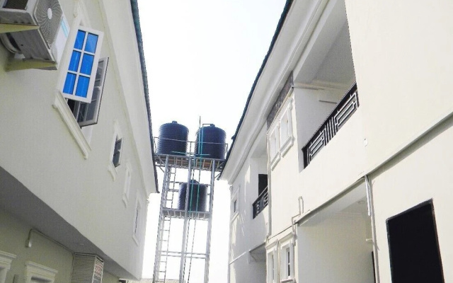 Jaybritt Luxury Apartment