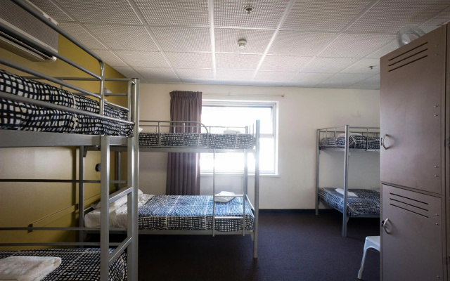 YHA Adelaide Central