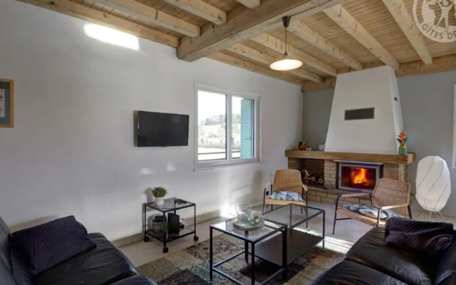 Gîte Saint-Just-Saint-Rambert, 5 pièces, 8 personnes - FR-1-496-195