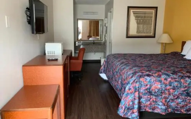 Economy Inn