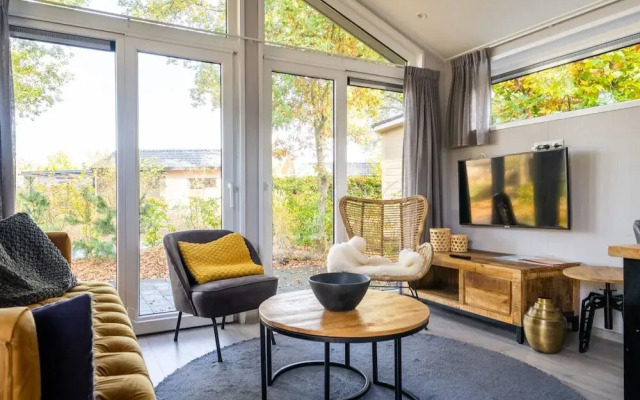 Nice Chalet With Dishwasher, on the Veluwe