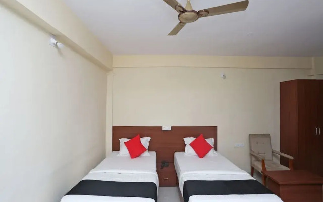 Ekamra Inn by OYO Rooms