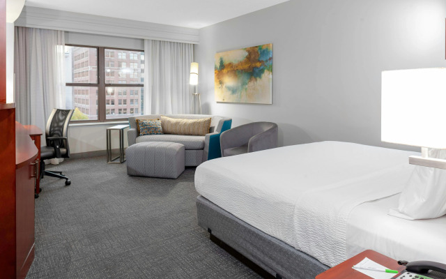 Courtyard by Marriott Downtown Memphis