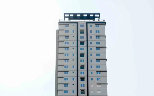 Elegant and Comfortable 2BR Apartment at Maqna Residence