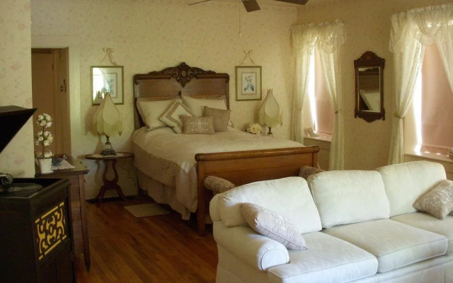 The Brownstone Inn