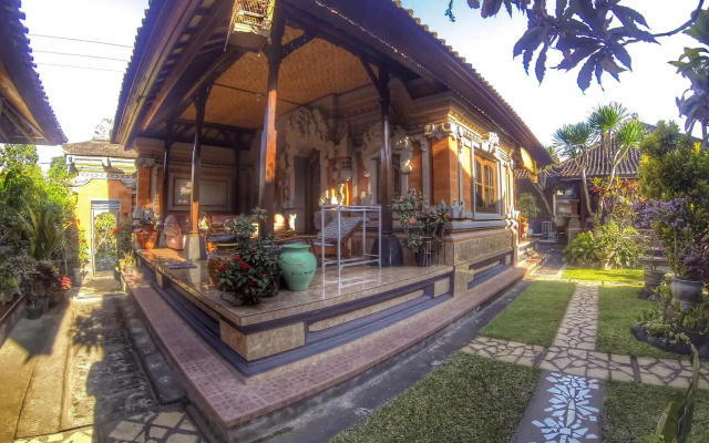 I Gusti Nyoman Oka Homestay