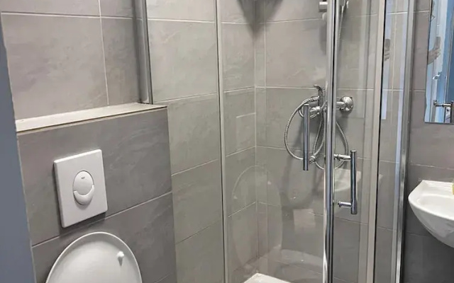 Lovely 2BR Apartment Near U6 Schöpfwerk