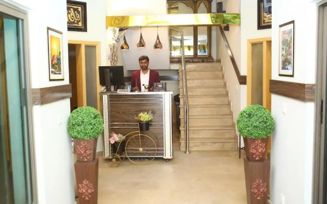 Hotel Doves Inn Garden Town Lahore