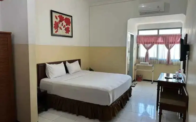 Hotel Mahkota