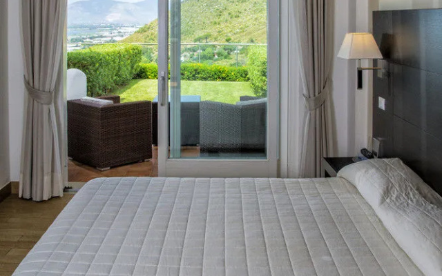 Moresco Park Hotel
