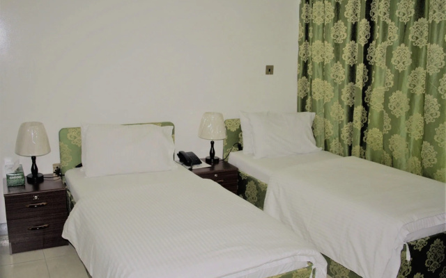 Sky Hotel Apartments