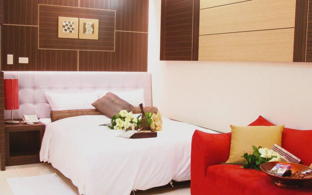 Life Hotel
