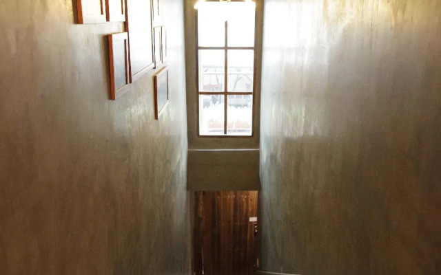 Sanae' Townhouse Chiang Mai