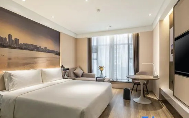 Yuejiang Hotel (Chongqing Huangjuanping Branch)