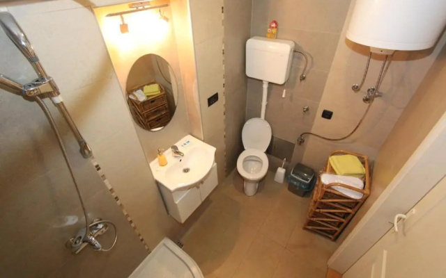 Sneki Apartment