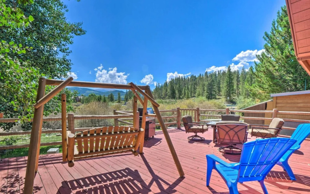 Lakefront Breckenridge Cabin: 6 Mi to Ski Resort!