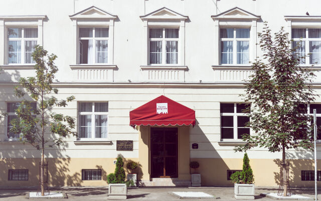Hotel Theater Belgrade вид на фасад