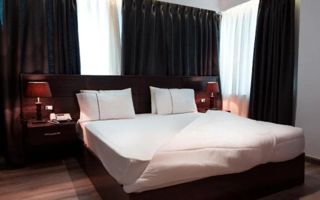 Al Joude Hotel