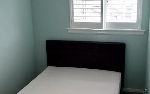 2 Bedroom House In Haymarket