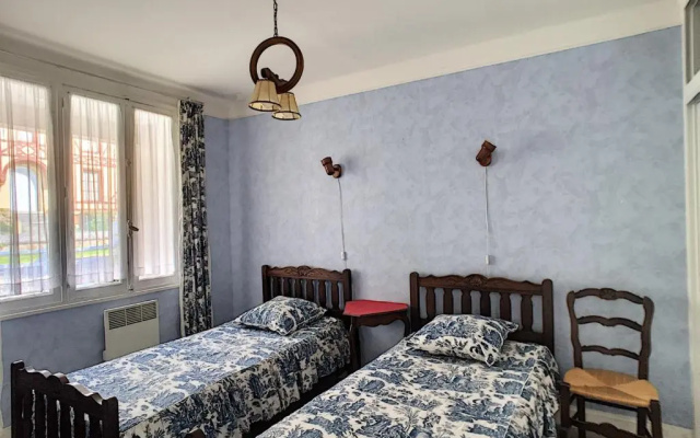 Maison Jullouville, 3 pièces, 4 personnes - FR-1-361-34