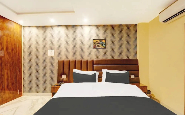 Super Townhouse OAK The Dev Regency