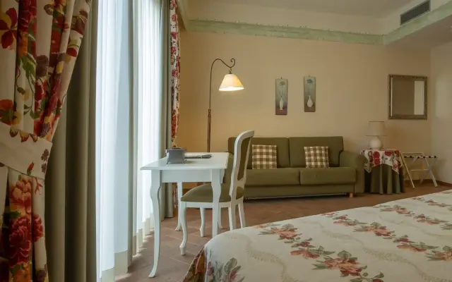 Отель Borgo di Cortefreda Relais