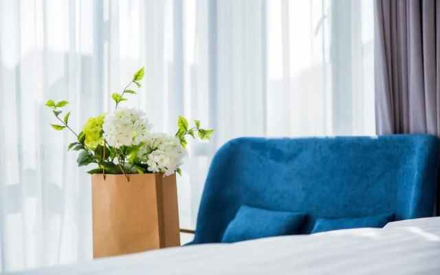 Mishe TEN Boutique Inn
