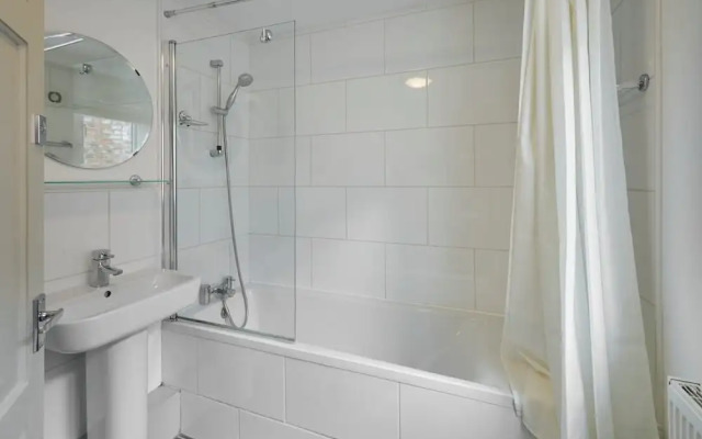 Host Stay St Denys View