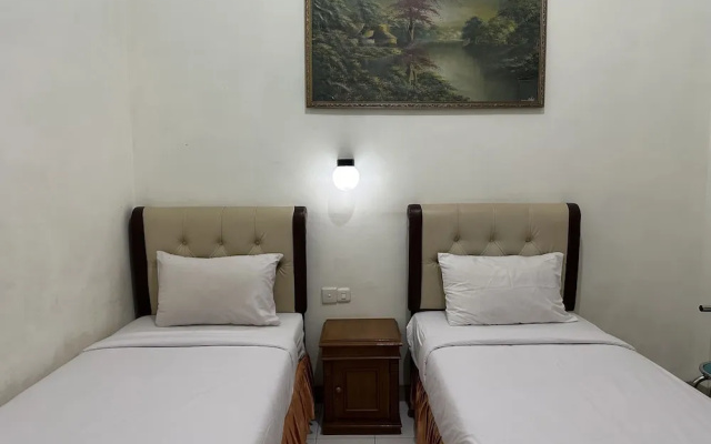 Capital O 93291 Bintang Hotel