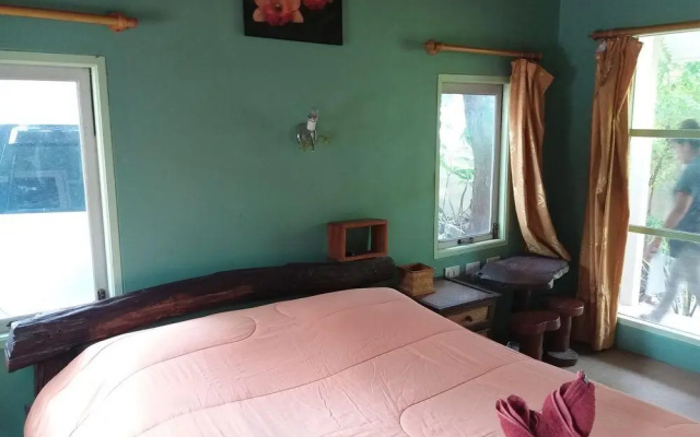 Praw Fan Resort