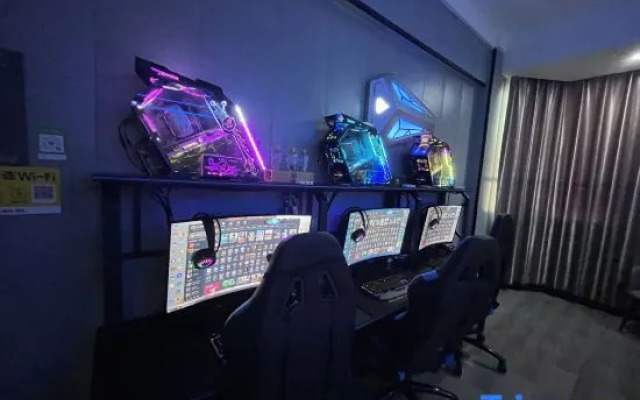 Snail E-sports Hotel