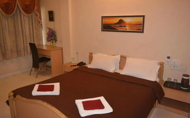 Hotel Poonam