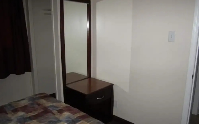 Parkview Motel