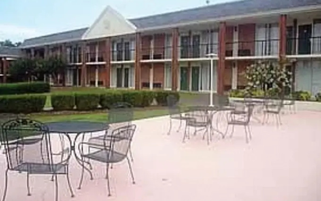 Motel 6 Montgomery