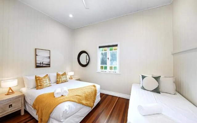 Kin Kin Farm House