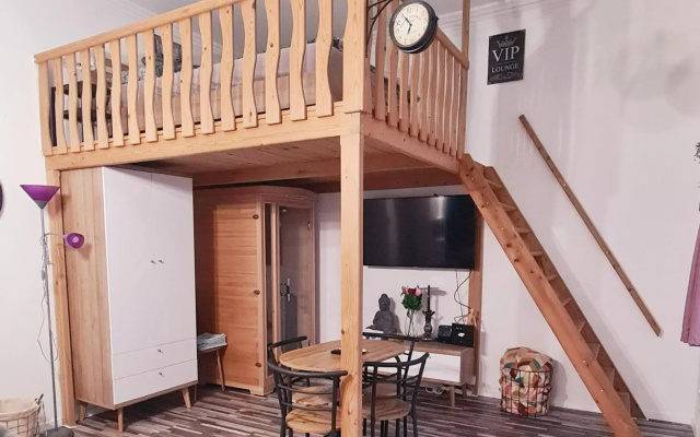 Hookah Apartment 13