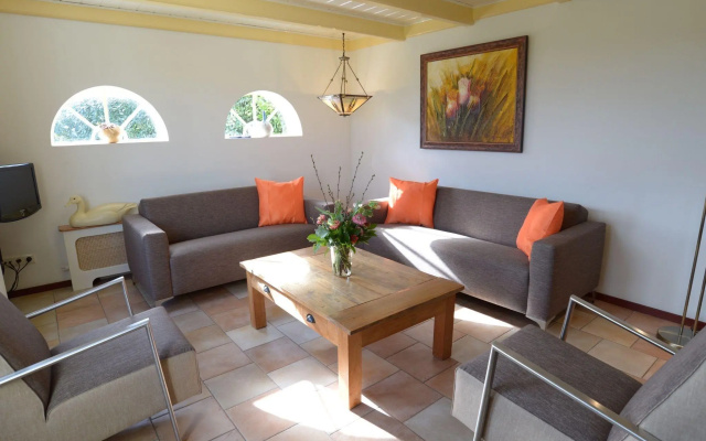 Lovely Holiday Home in Texel near Sea