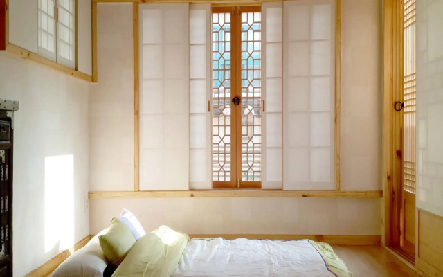 Cheong Yeon Jae Hanok Hotel