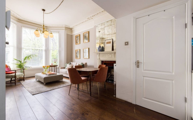 Victorian Blush 1BR Near Portobello Notting Hill