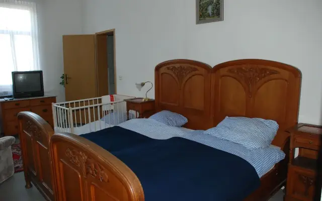 Hotel Schwarzaquelle
