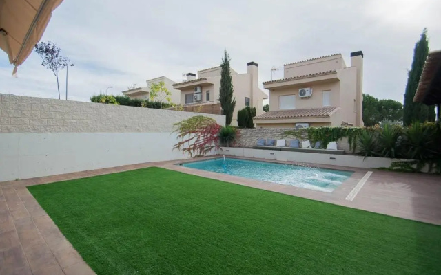 Villa hoyo 7-NIEVE -CAMPO DE GOLF,PLAYA CERCANA