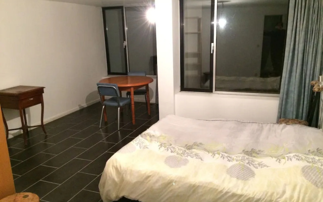 Villa Y voir