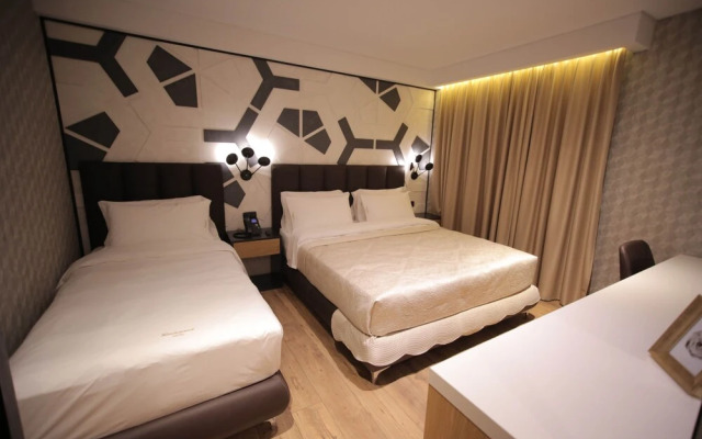 Richmond Hotel