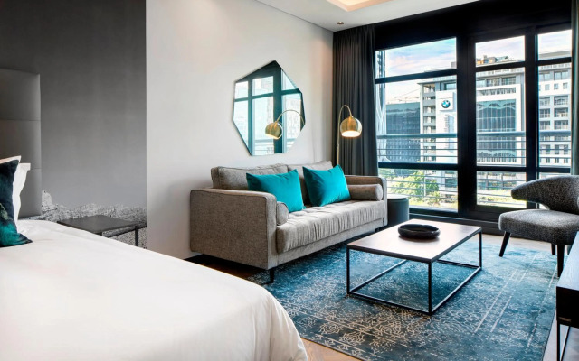 The Onyx Apartment Hotel by NEWMARK