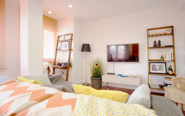 Duplex nuevo y moderno con terraza