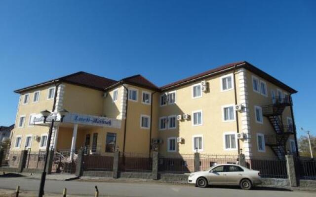 Гостиница Лаети Жайык Казахстан, Атырау - отзывы, цены и фото номеров - забронировать гостиницу Лаети Жайык онлайн вид на фасад