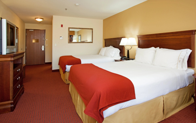 Holiday Inn Express & Suites Tooele by IHG