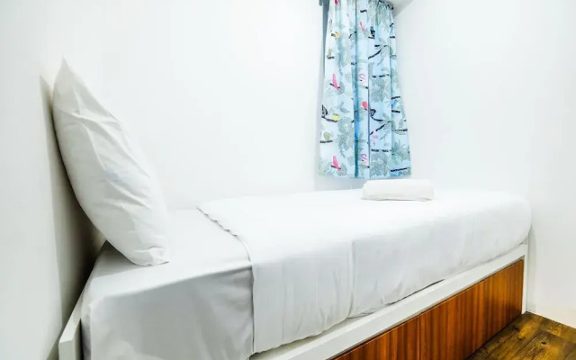 Modern And Comfy 3BR Bassura City Apartment