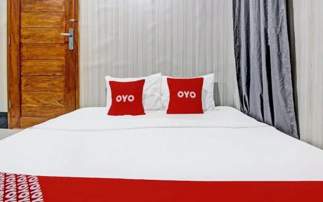 OYO 92256 Sentosa Residence