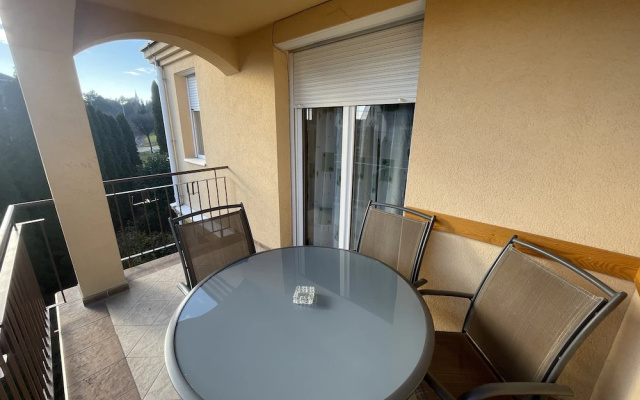 Garda Apartmanház